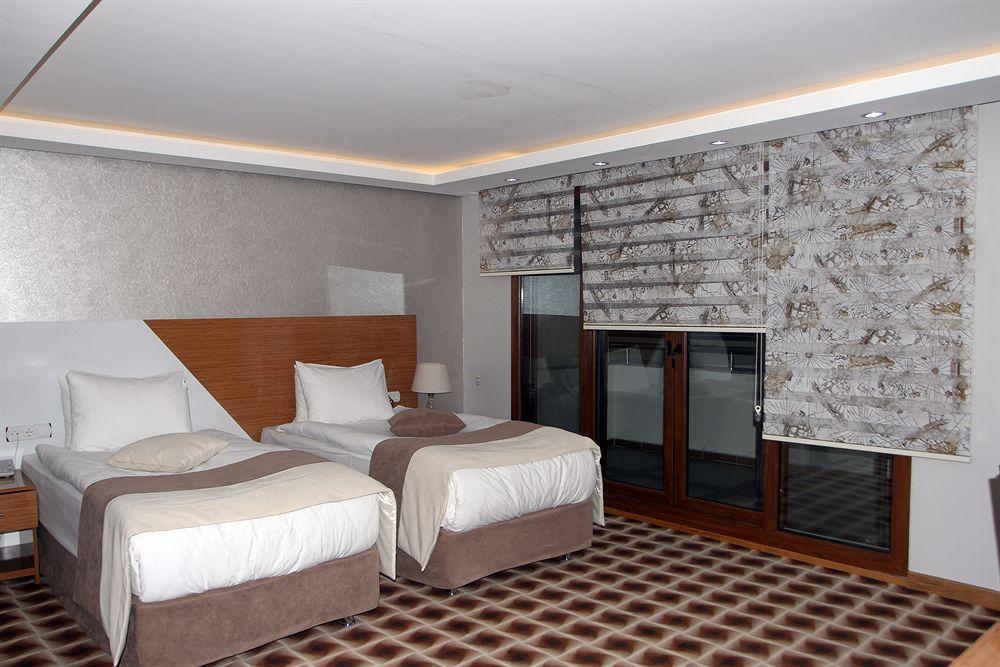 Way Hotel Esmirna Exterior foto